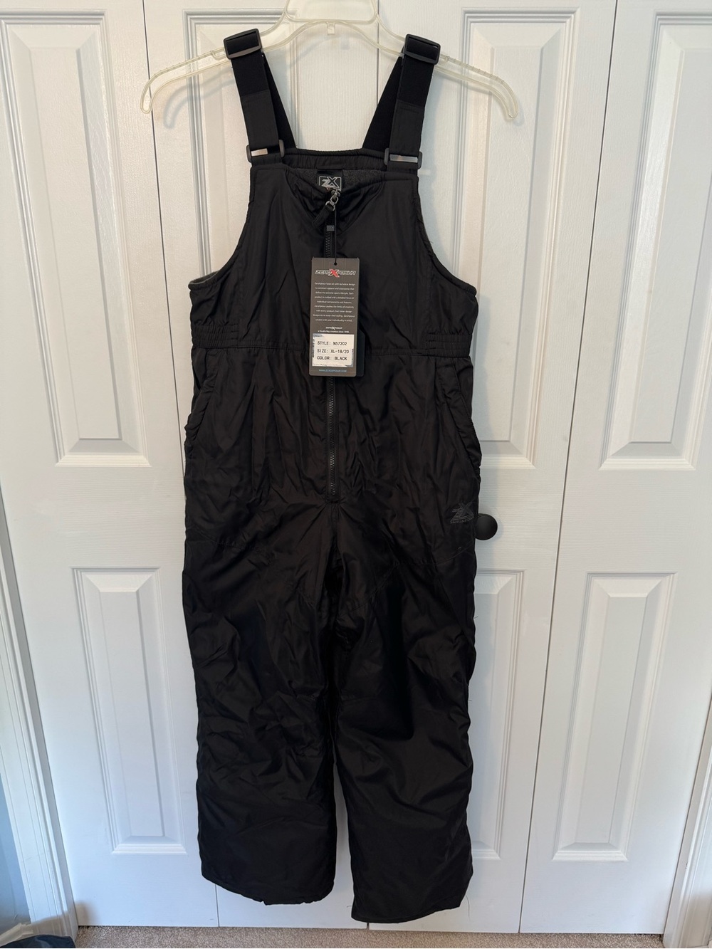 ZeroXposure XL (18/20) Kids Black Insulated Snow Bib Overalls NWT unisex